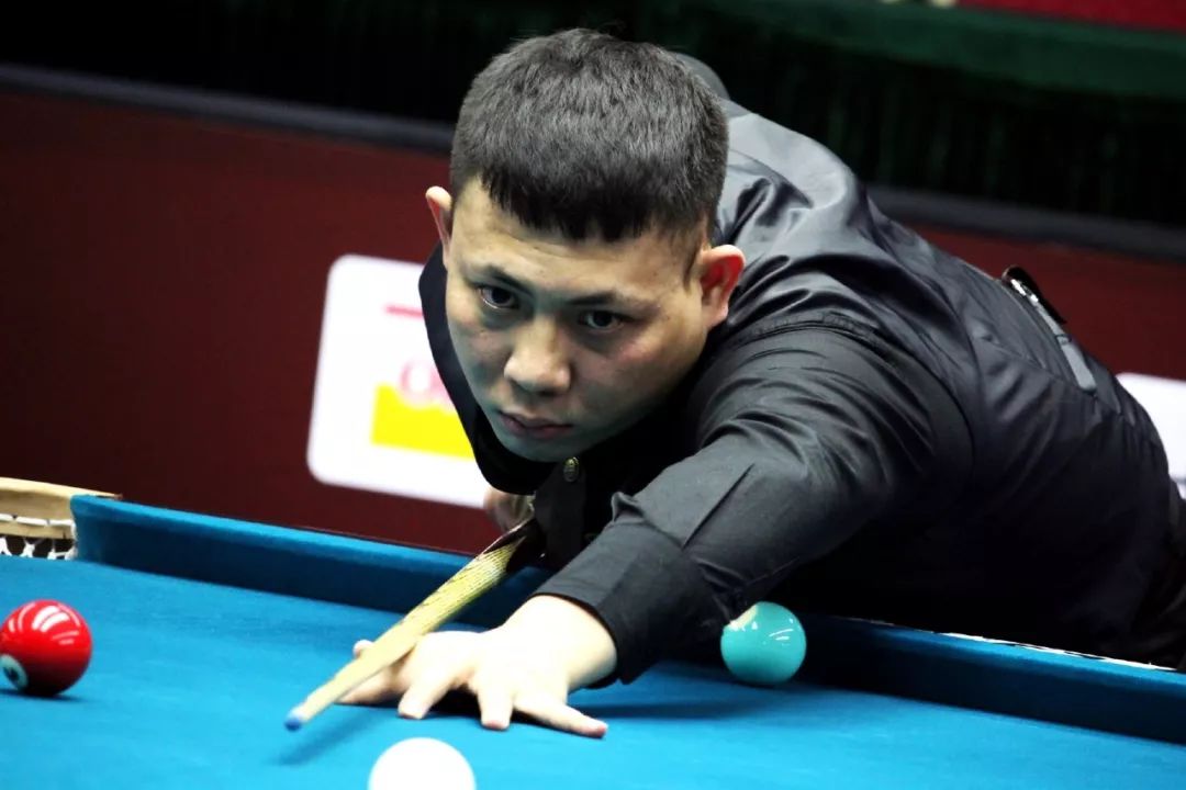 种激烈的对 种激烈的对