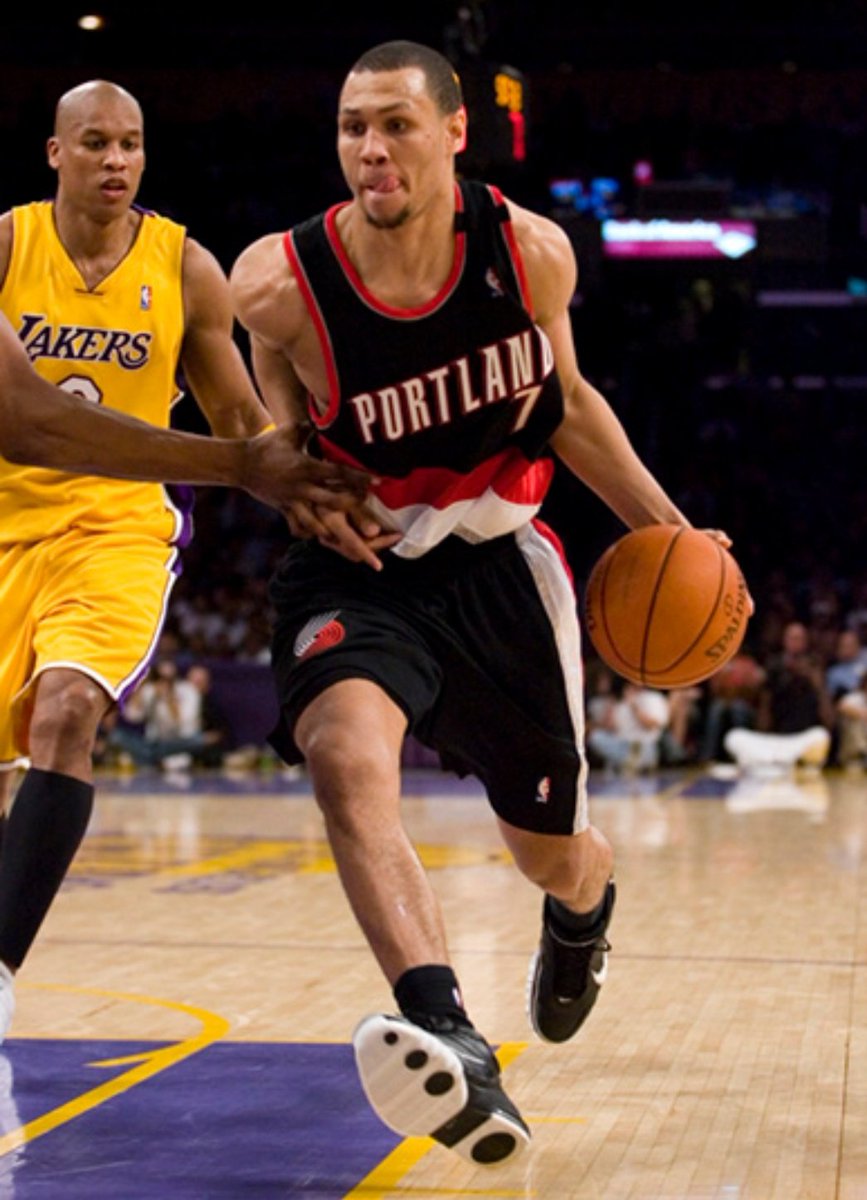 球稍高时再 球稍高时再