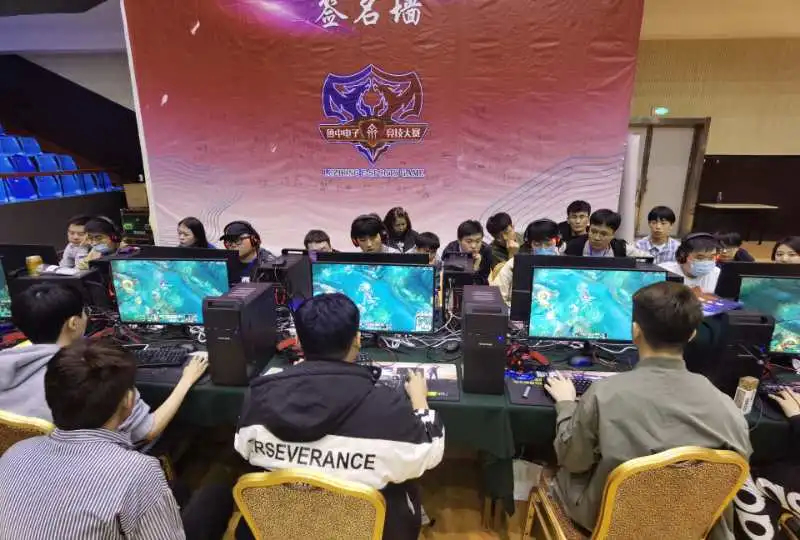 中甲联赛中 中甲联赛中