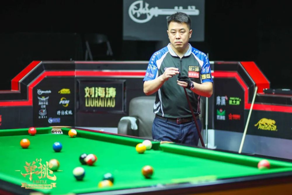 后卫线在中 后卫线在中